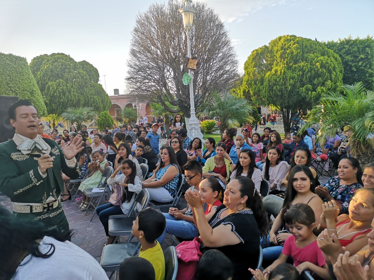 Festejan a madres unionenses
