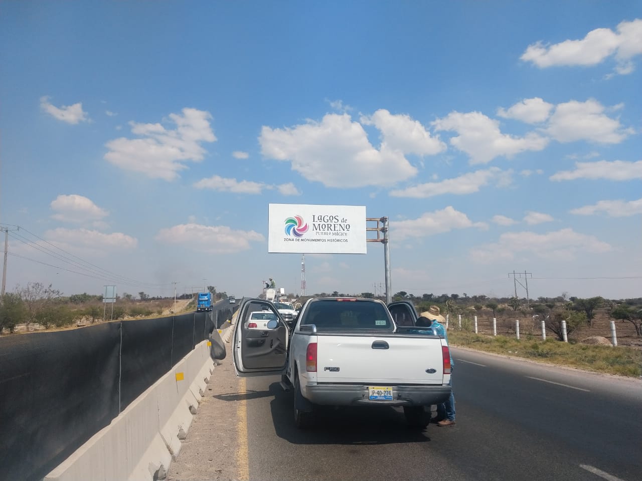 Instalan señalamientos de Pueblo Mágico