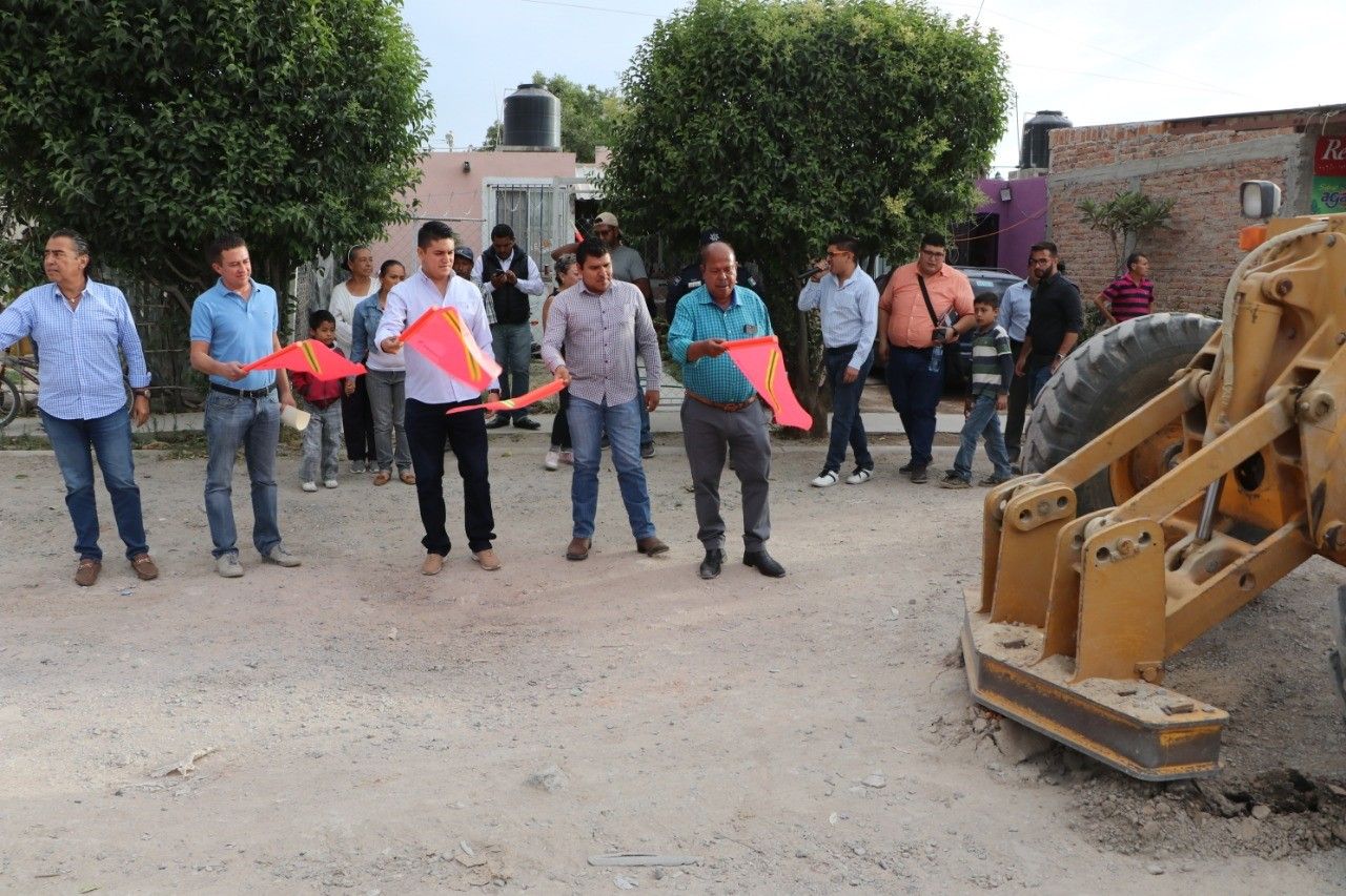 Arranca la pavimentación en concreto hidráulico de la Avenida Valle Hermoso