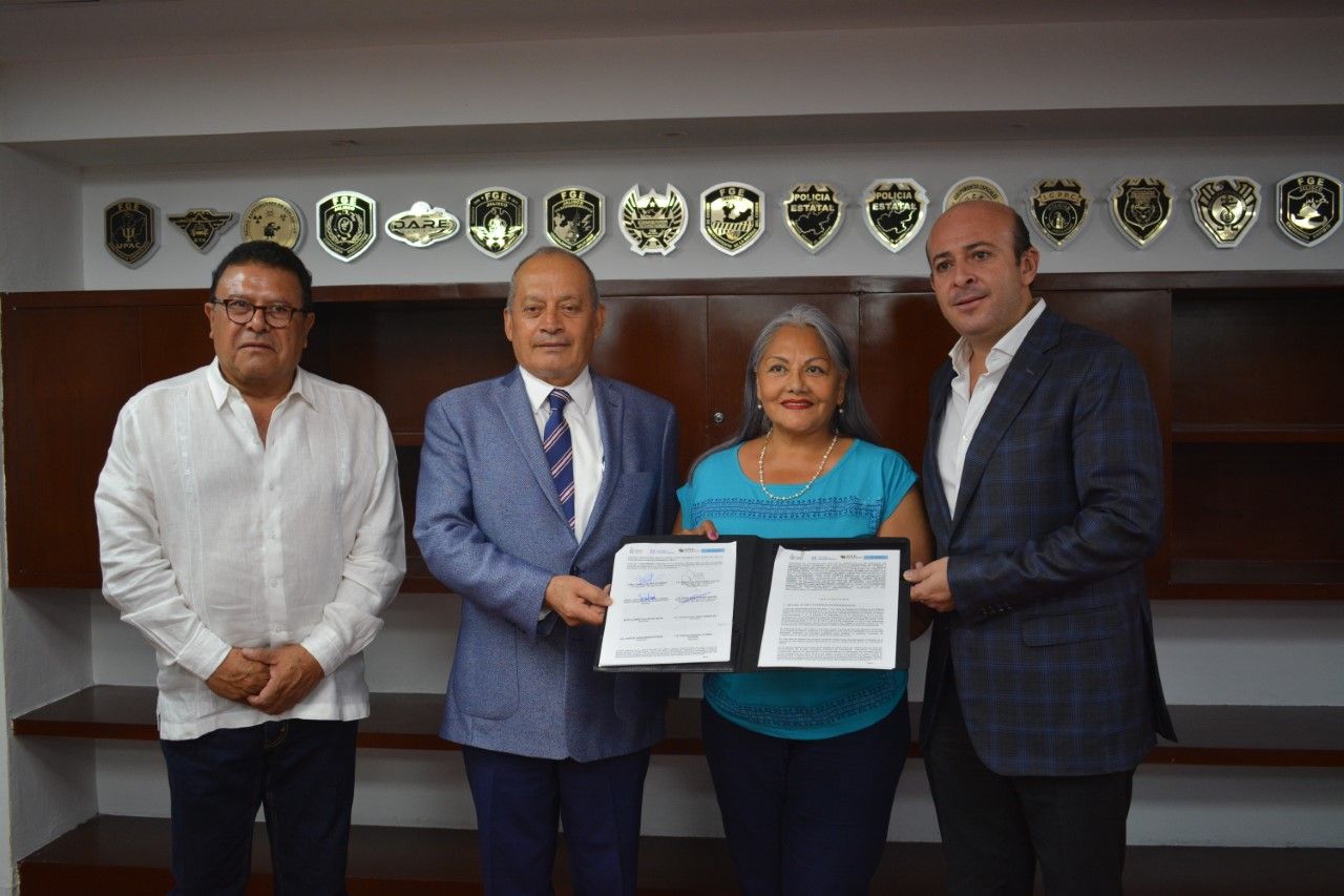 Firman convenio para brindar empleo a personas liberadas