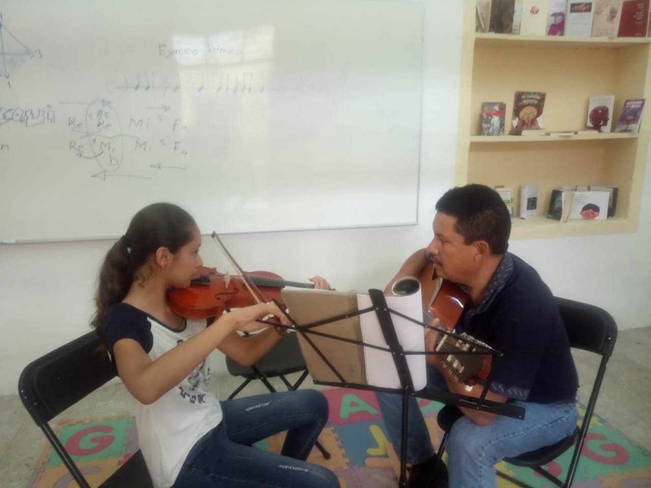 Ofrece más talleres el Centro Cultural Manuel González Serrano