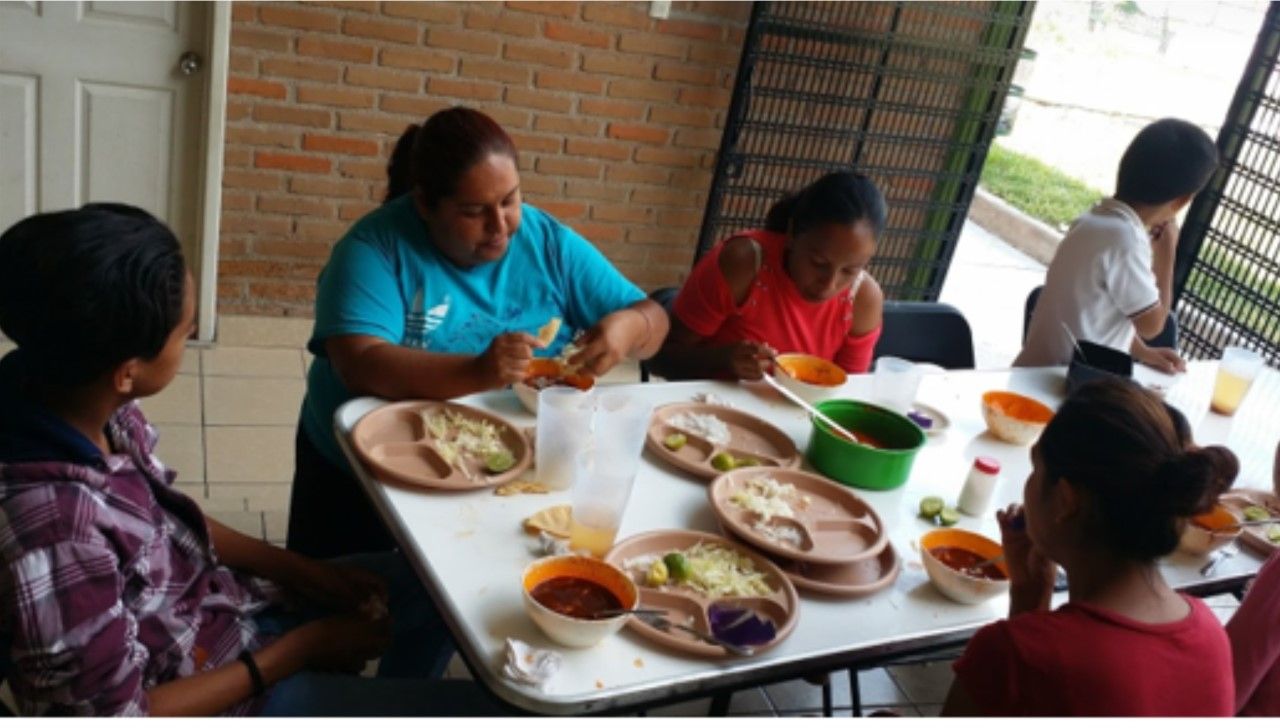 Inician actividades comedores comunitarios