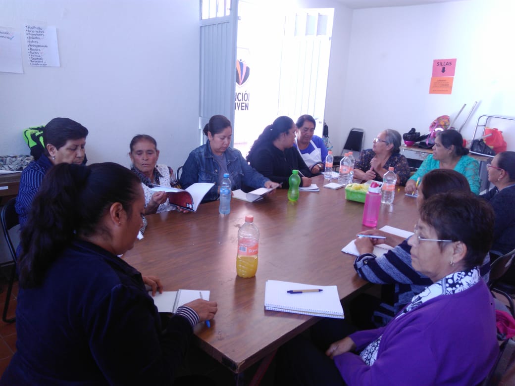 Gestiona DIF Municipal cursos de capacitación para adultos mayores