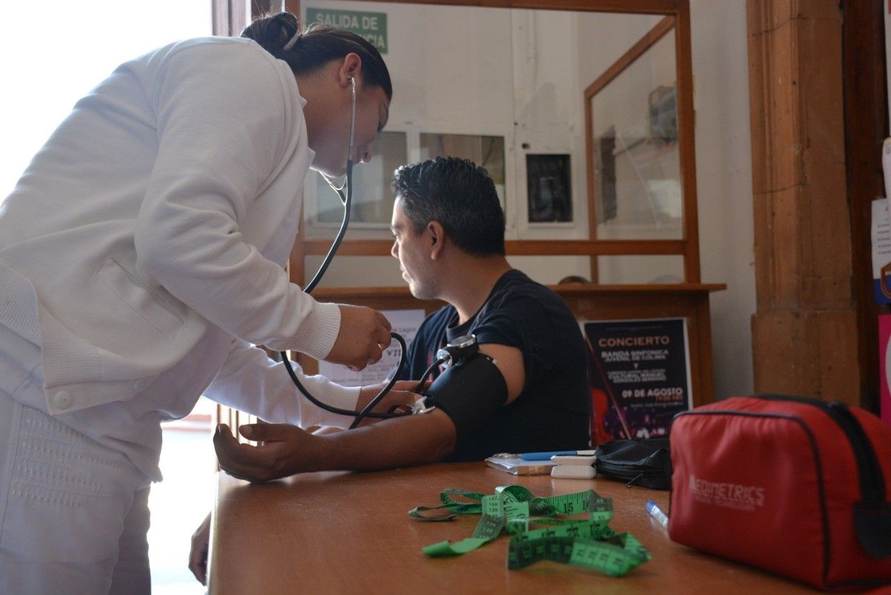 Ofrece Gobierno Municipal servicios de revisión médica gratuita