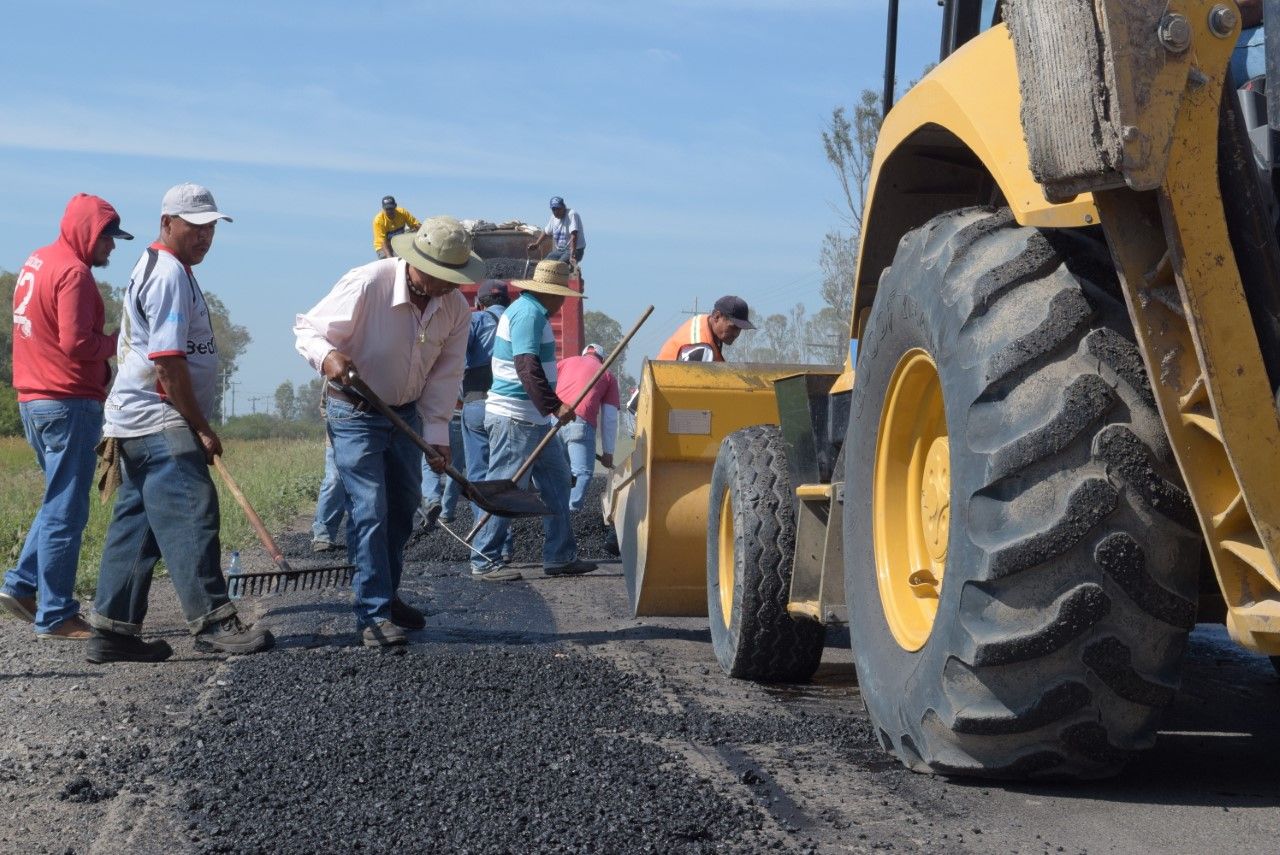 Garantiza Gobierno Municipal un tránsito más seguro en carretera Lagos – Unión