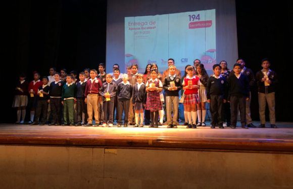 Beneficia DIF a 194 niños y jóvenes con apoyos escolares