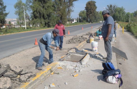 Bachean carretera salida a Unión de San Antonio