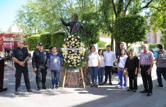 Conmemoran aniversario luctuoso de Francisco Primo de Verdad