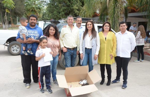 Realiza Desarrollo Rural la primera entrega del programa subsidio de conejos