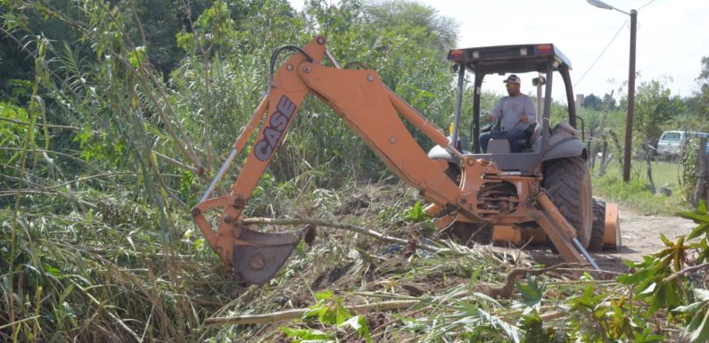 Refuerzan labores de aseo público y limpieza de arroyos