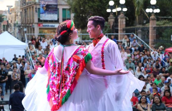 Realizan con éxito la décima edición de «Serenata en la Villita»