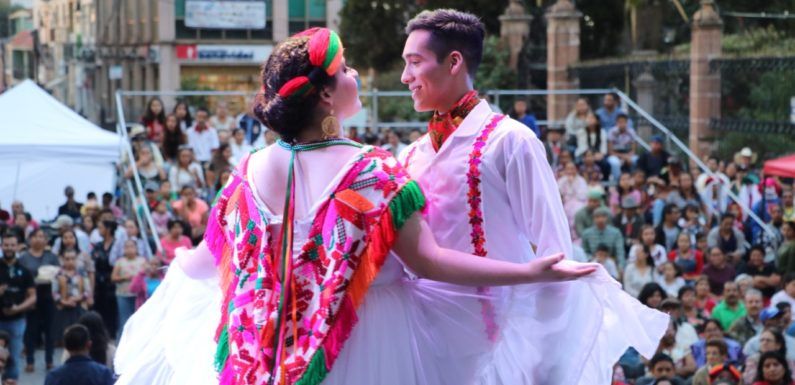 Realizan con éxito la décima edición de «Serenata en la Villita»