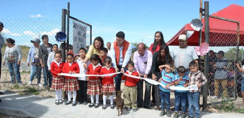 Inaugura Tecutli Gómez Jardín de Niños en comunidad El Conejo