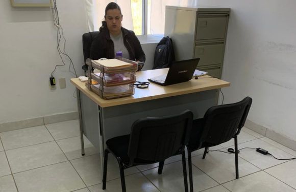 Llevan servicios médicos gratuitos a la colonia Cristeros