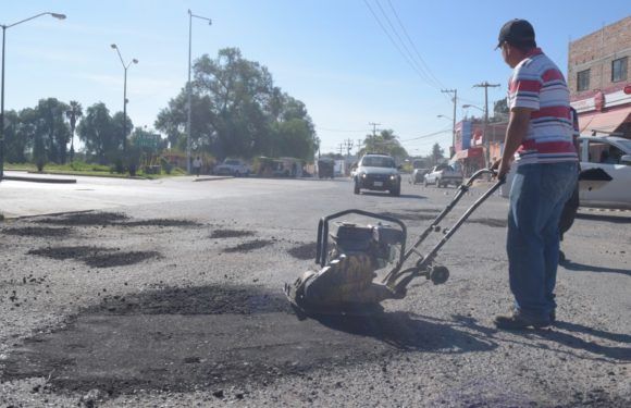 Bachea Obras Públicas la calle Baluarte