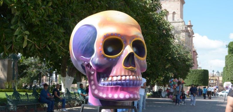 Exposición de calaveras permanecerá hasta el 10 de noviembre