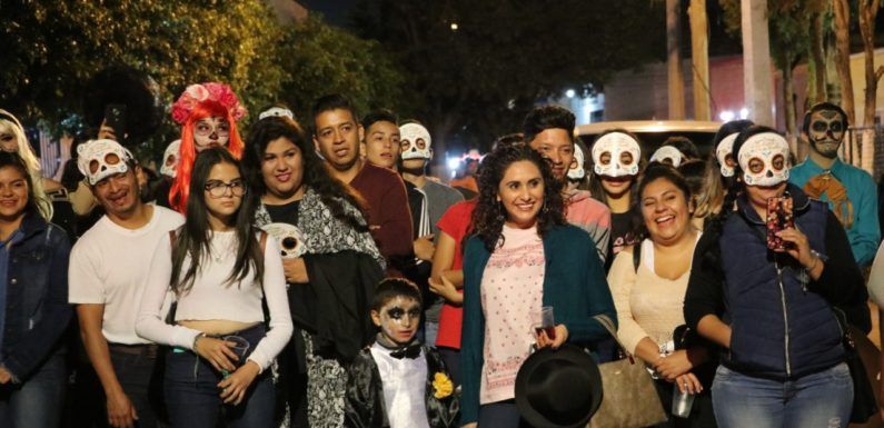 Deleita a encarnacionenses «Callejoneada» con banda