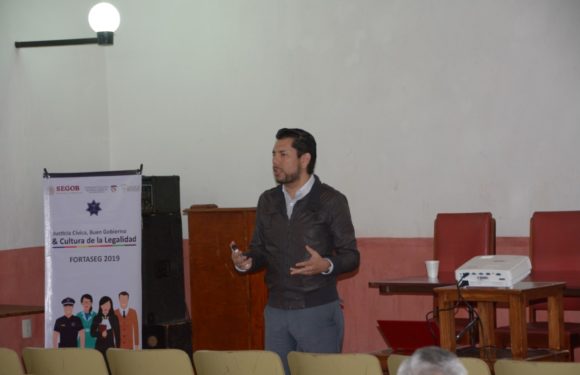 Personal del Gobierno Municipal recibe capacitación de FORTASEG