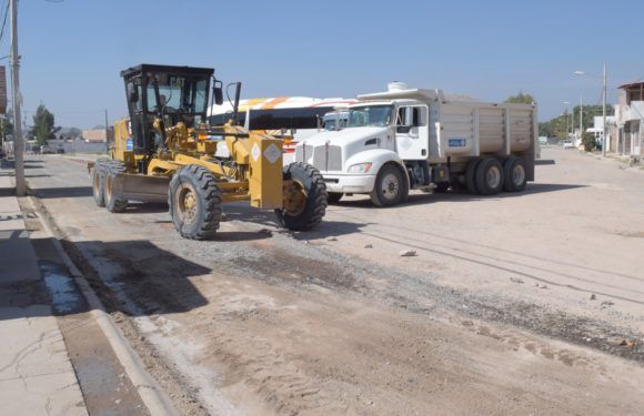 Anuncia Alcalde rehabilitación total de las calles en Las Huertitas