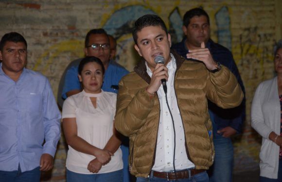 Anuncia Tecutli Gómez obras de reconstrucción en San Miguel