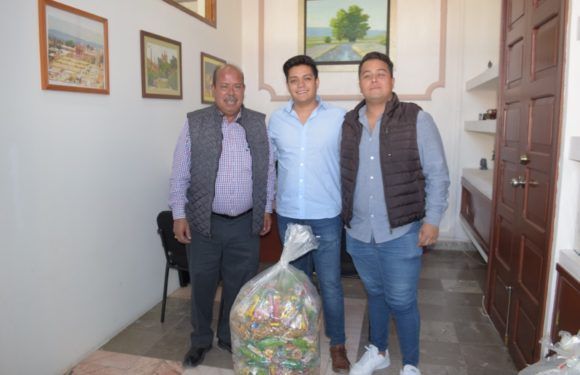 Invita Atención a la Juventud a sumarse al programa «Recolectando Sonrisas»