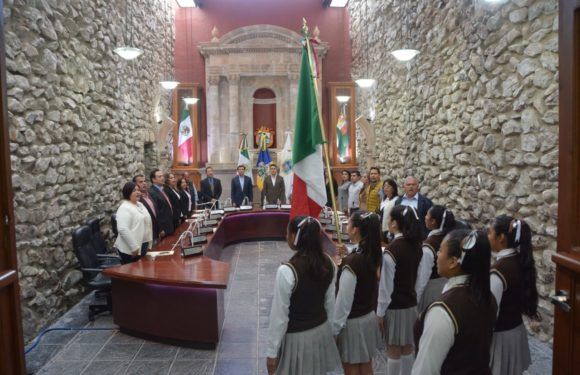 Realizan sesión solemne en conmemoración del Día de los Derechos Humanos