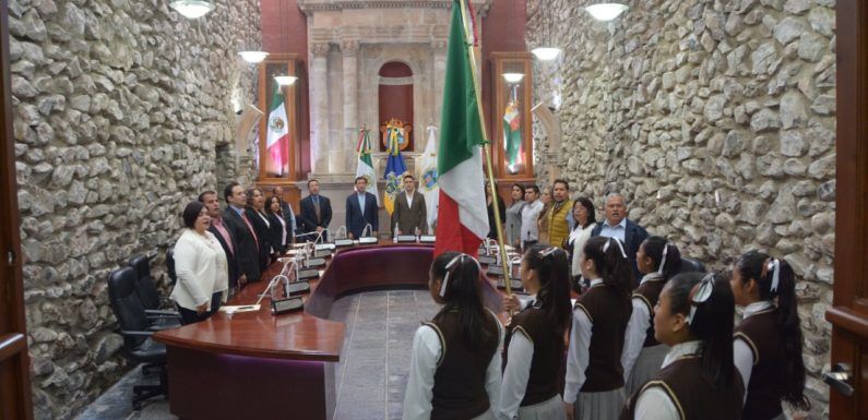 Realizan sesión solemne en conmemoración del Día de los Derechos Humanos