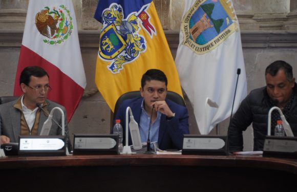Aprueban regidores la reconstrucción de Av. Democracia