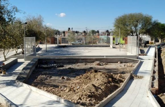 Registra notable avance la construcción de un multideportivo en la colonia Paseos del Sol