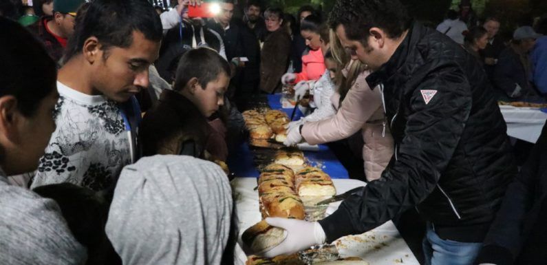 Disfrutan encarnacionenses de emotivo festival de Día de Reyes