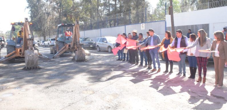 Inician trabajos de reconstrucción en calle San Gregorio
