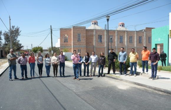 Supervisa Tecutli Gómez obras en Cañada de Ricos