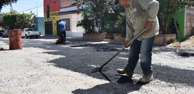 Continua la rehabilitación de las calles de Paseos de la Montaña