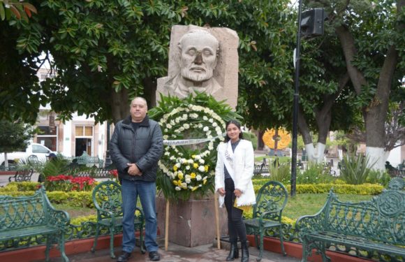 Conmemoran 103 aniversario de la promulgación de la Constitución