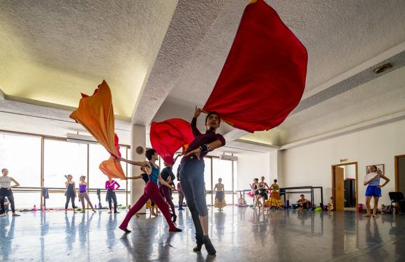 La danza, un ejercicio rítmico-musical para practicar en casa por contingencia sanitaria por COVID-19