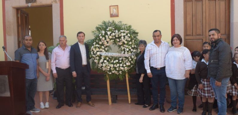 Conmemoran 75 aniversario luctuoso del poeta Francisco González León