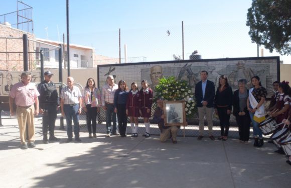 Conmemoran aniversario luctuoso del Dr. Mariano Azuela