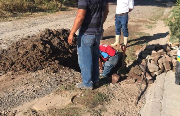 Reparan desperfecto en red de agua potable que abastece Lomas del Valle y Villas del Sol