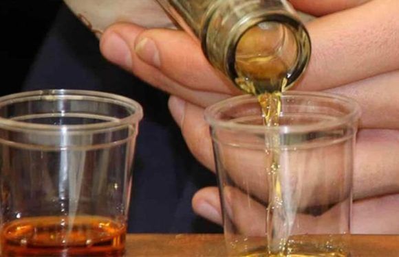 Continúan las muertes en Jalisco por consumo de alcohol adulterado