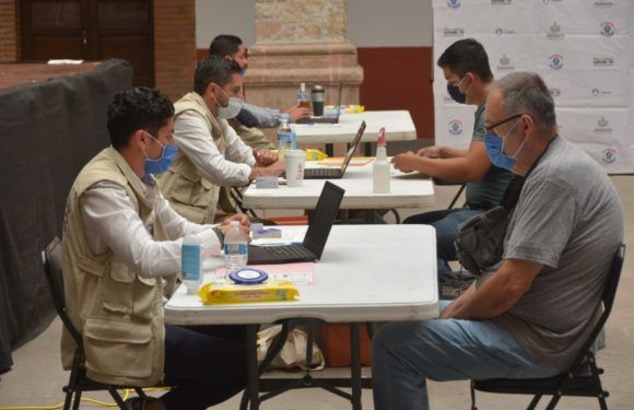 Asisten más de 120 artistas de la región a solicitar el apoyo del programa SumArte