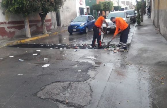 Pide Protección Civil no tirar basura en la calle ya que puede tapar coladeras