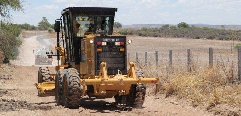 Gobierno de Encarnación de Díaz da mantenimiento al antiguo camino a Santa María