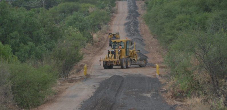 Anuncia Tecutli Gómez nueva carretera para la Zona Norte de Lagos