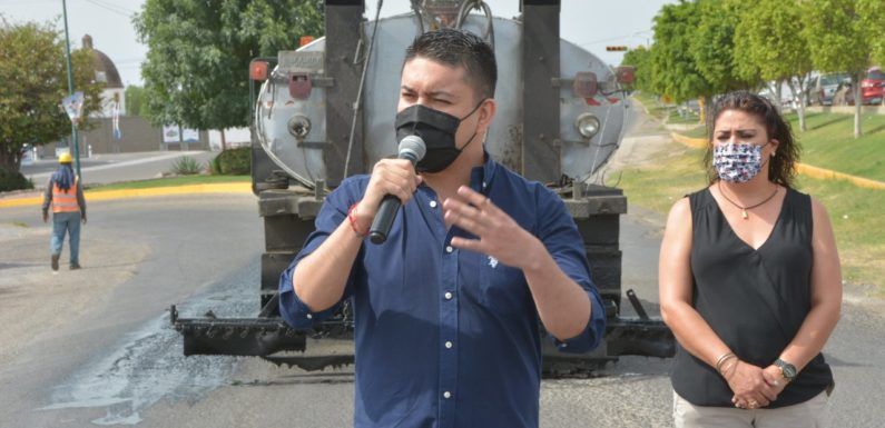 Rehabilitan vialidad en la zona del Triángulo de las Bermudas