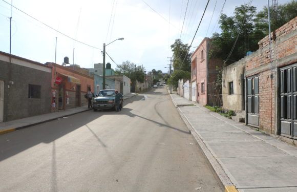 Rehabilitan calle Mercedes Zúñiga en La Aurora