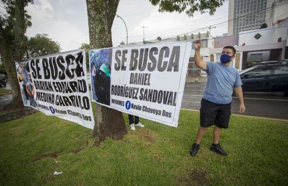 Recibe Enrique Ibarra familiares de jóvenes desaparecidos en Teocaltiche