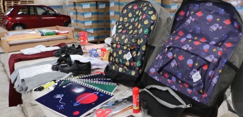 Dan a conocer la dinámica para la entrega de mochilas con útiles y uniformes