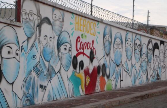 Reconoce Gobierno Municipal esfuerzo de personal médico con mural conmemorativo