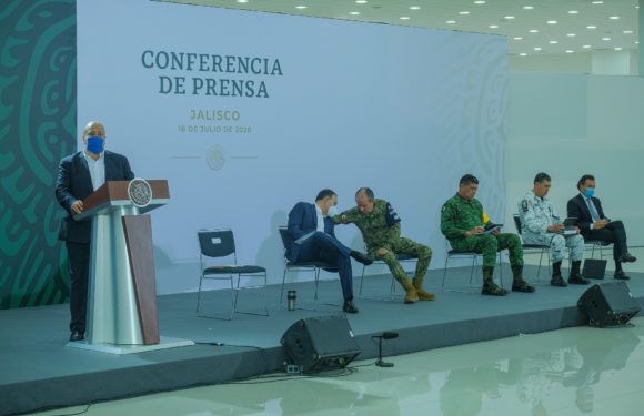 Alfaro pide revisión del pacto fiscal, AMLO promete analizarlo