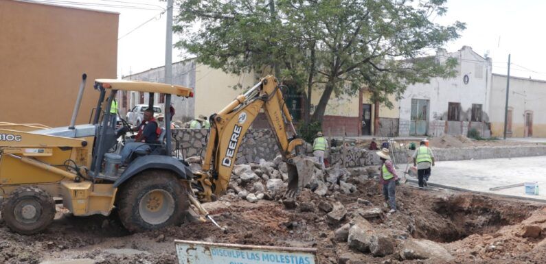Aventajan la construcción del puente en Bajío de San José